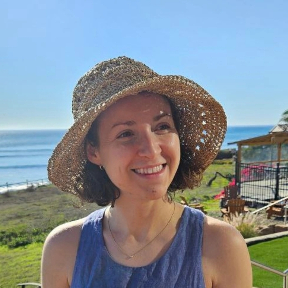 Meet your Posher, Abigail!